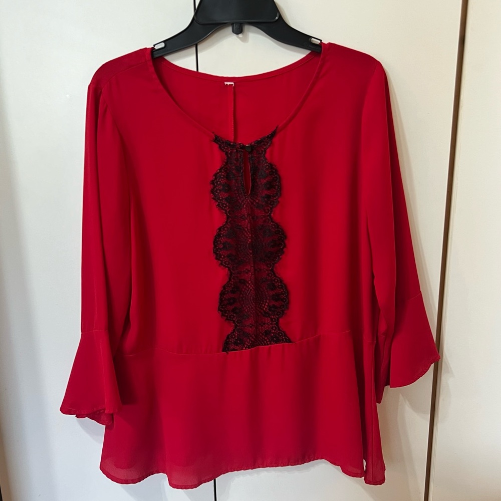 Women’s Blouse